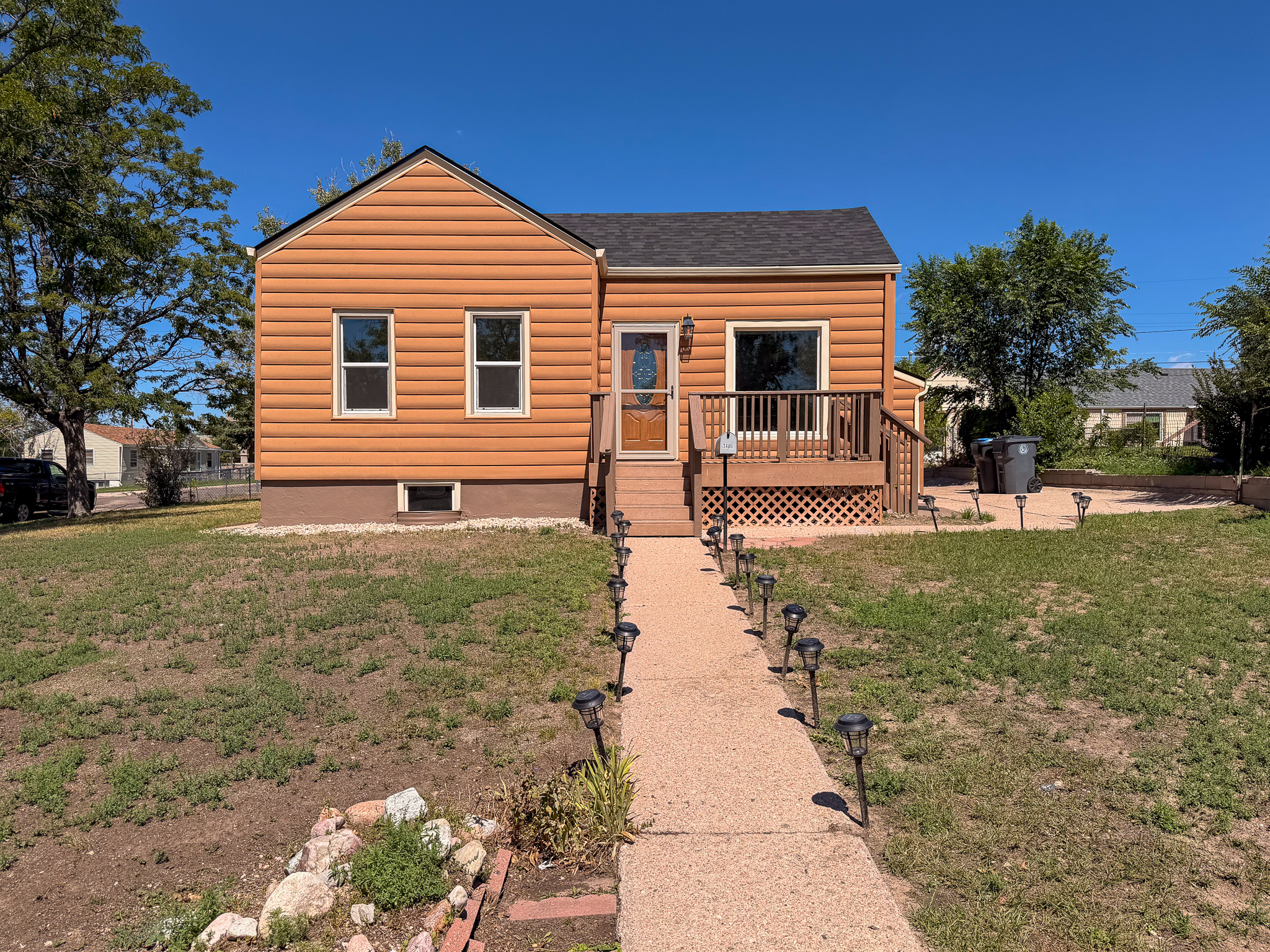 1400 East 18th Street - A